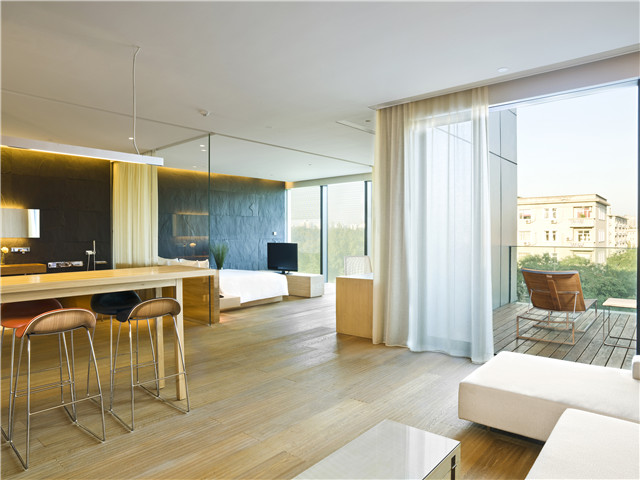 TOH Studio 95A Wide View.jpg