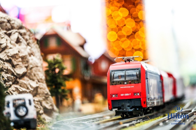 batch_Hilton Beijing Christmas Train.jpg
