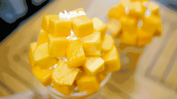 FuFthhxONvMjYvnKYH27IN5RnX2w.gif!730x0.jpg